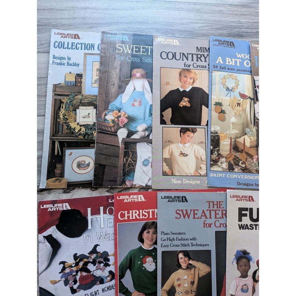 Lot 18 Vintage Leisure Arts Cross Stitch Pattern Books Leaflets Christmas... - Picture 2 of 11